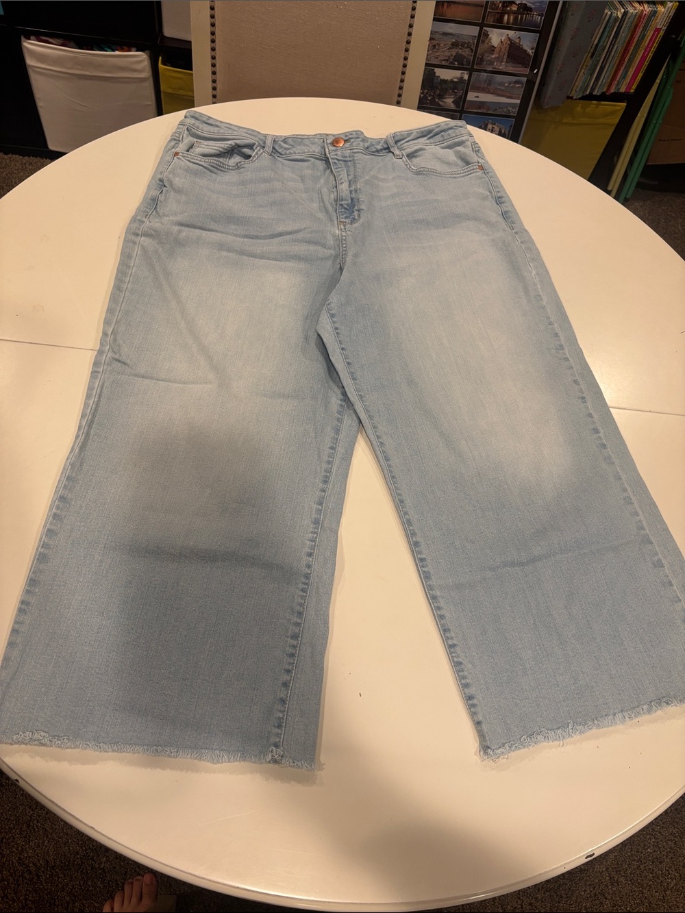 a.n.a High Rise Wide Leg Crop Jeans